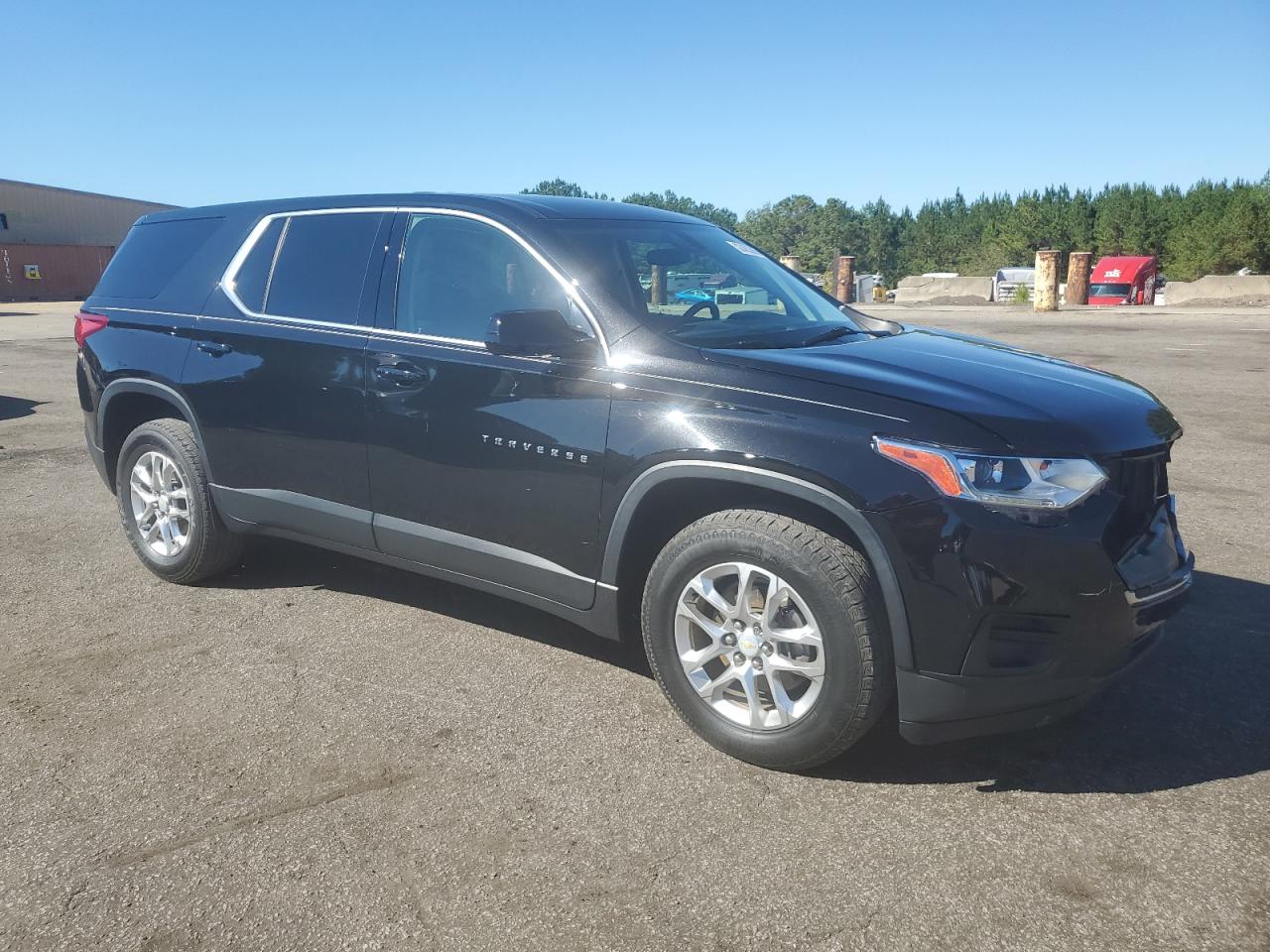 CHEVROLET TRAVERSE LS