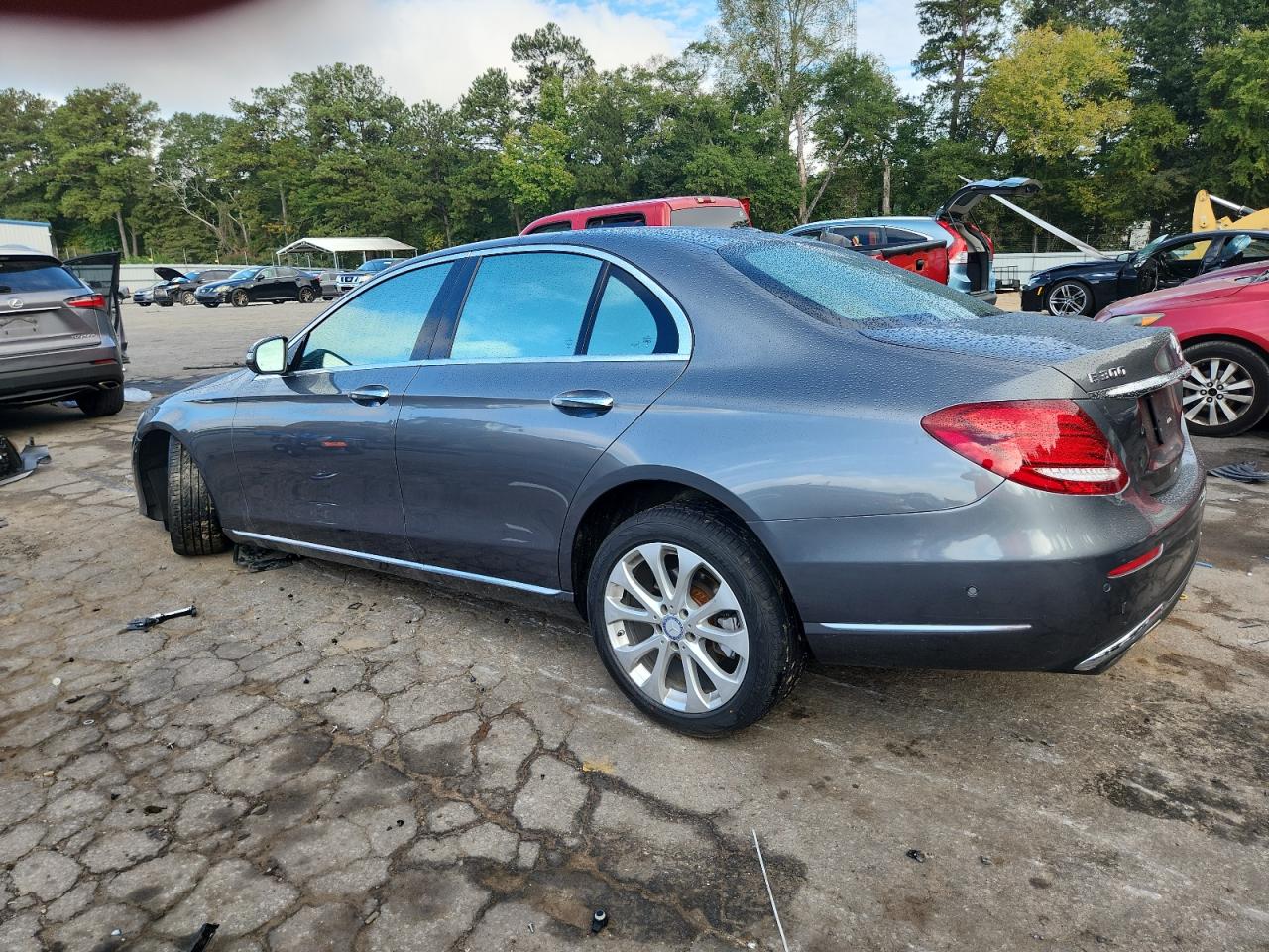 MERCEDES-BENZ E-CLASS 300 4MATIC