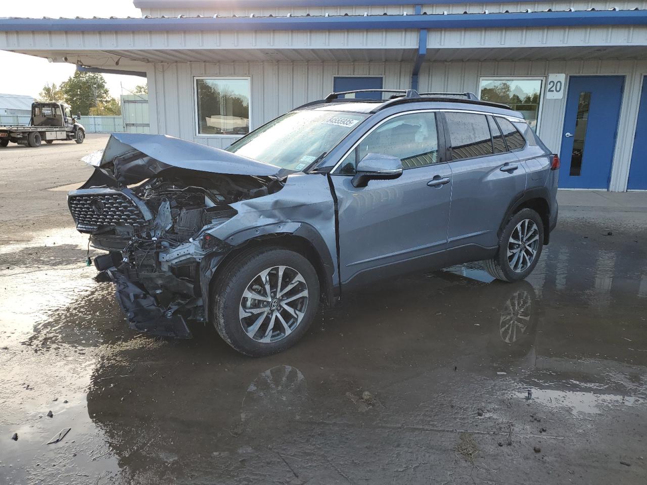 TOYOTA COROLLA CROSS XLE