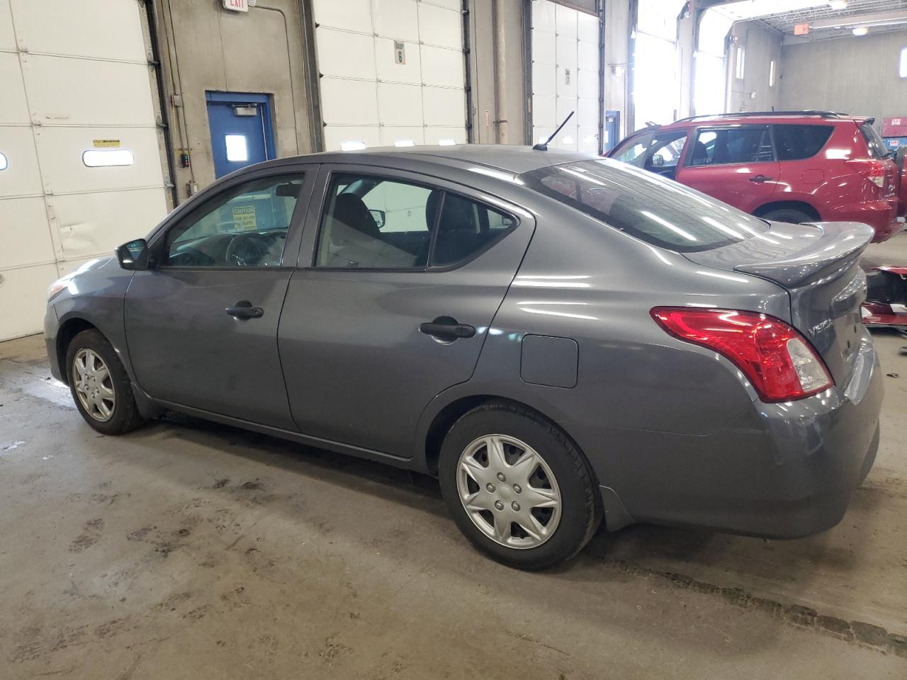 NISSAN VERSA S