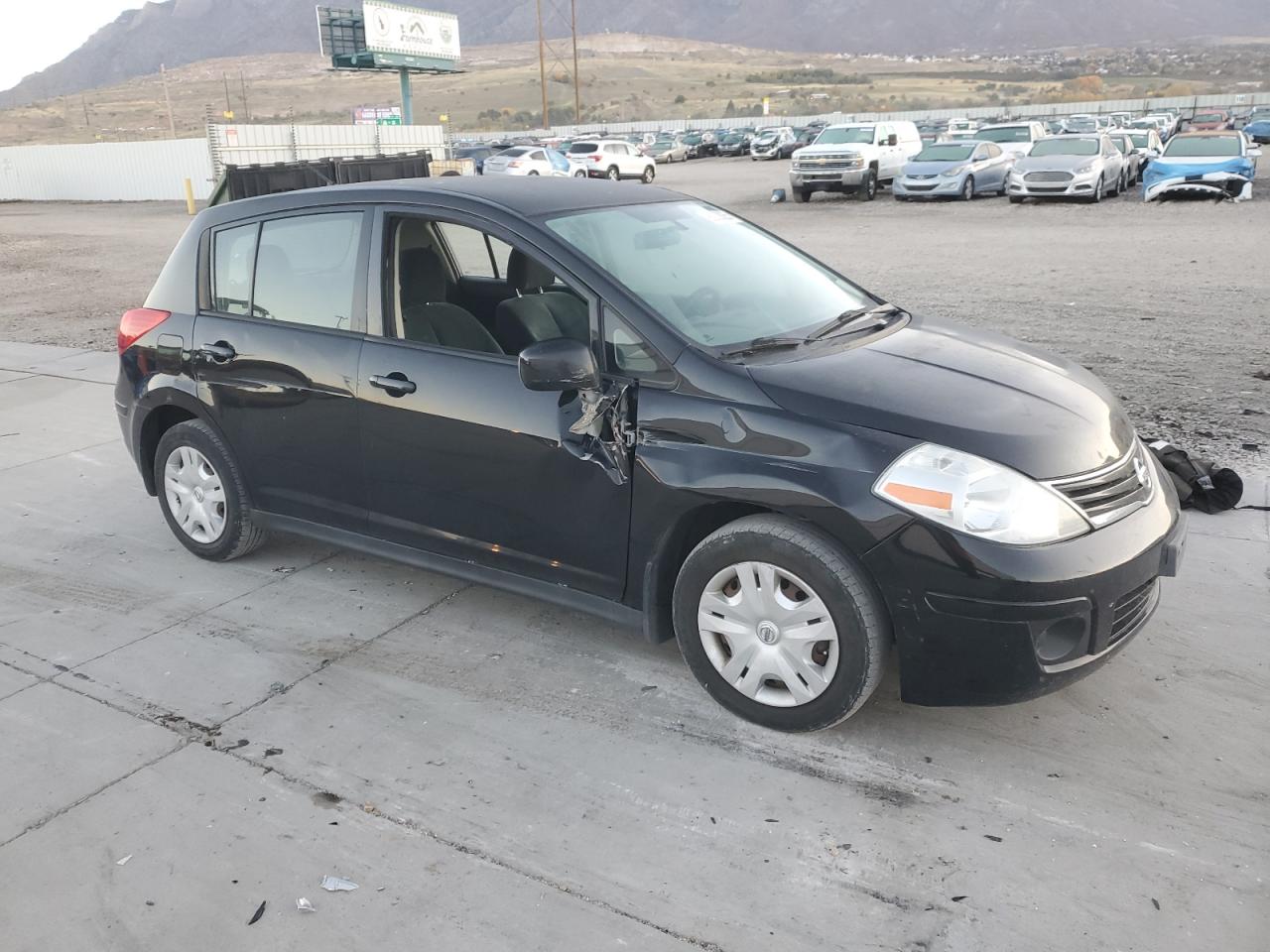 NISSAN VERSA S