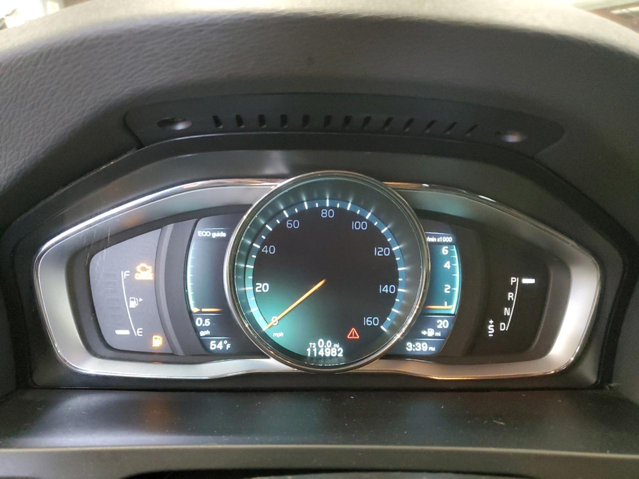 Lot #3263758140 2016 VOLVO V60 CROSS