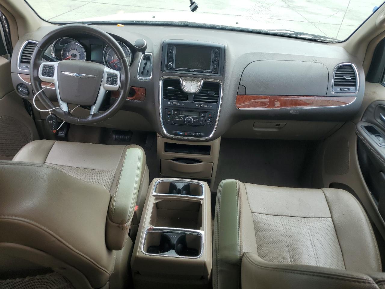 CHRYSLER TOWN & COUNTRY TOURING