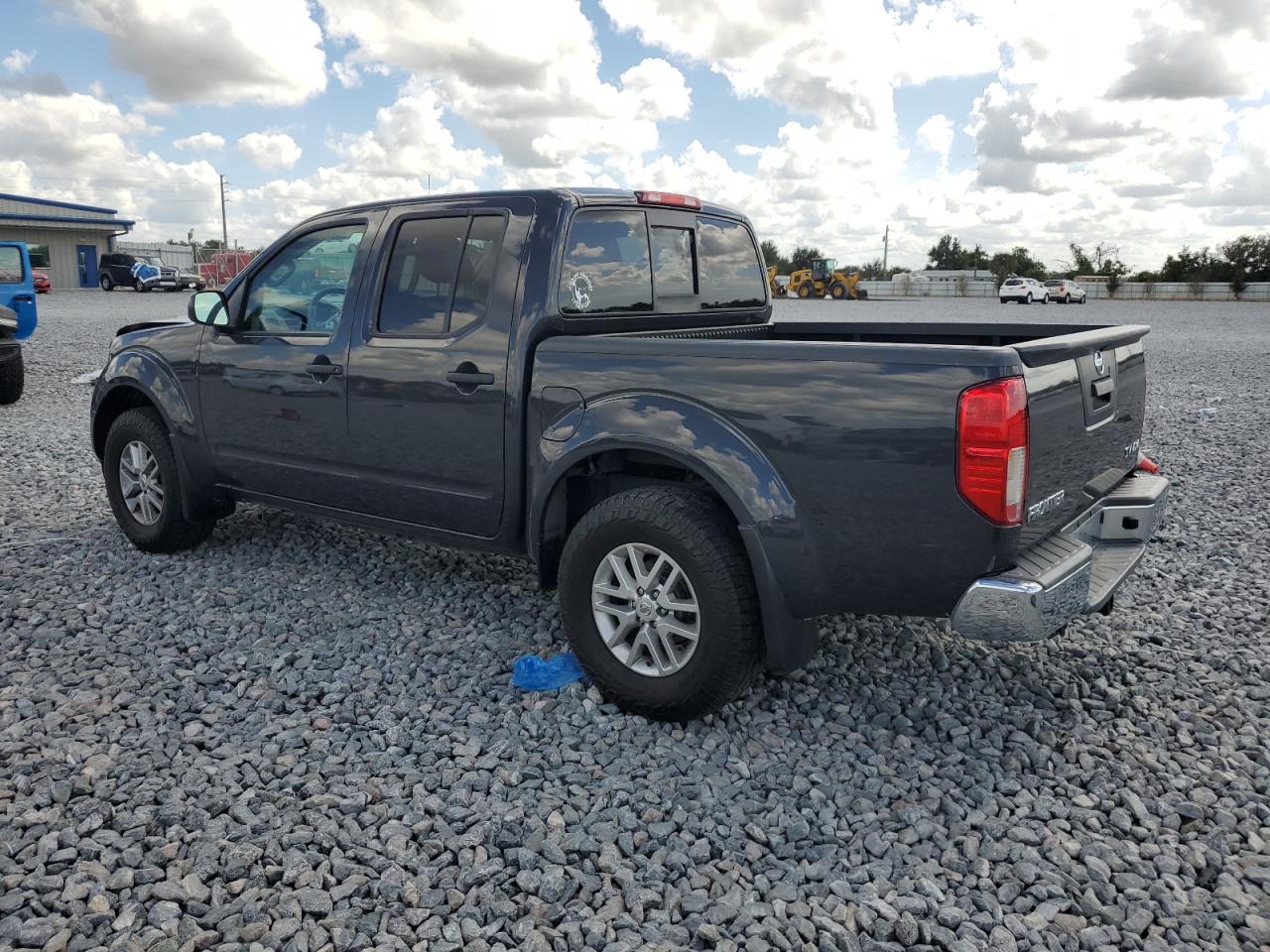 NISSAN FRONTIER S