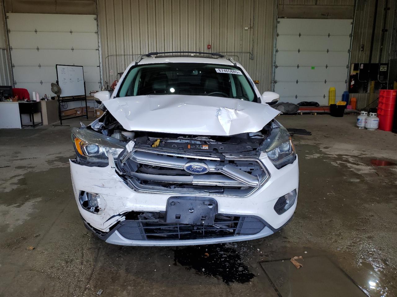 FORD ESCAPE TITANIUM