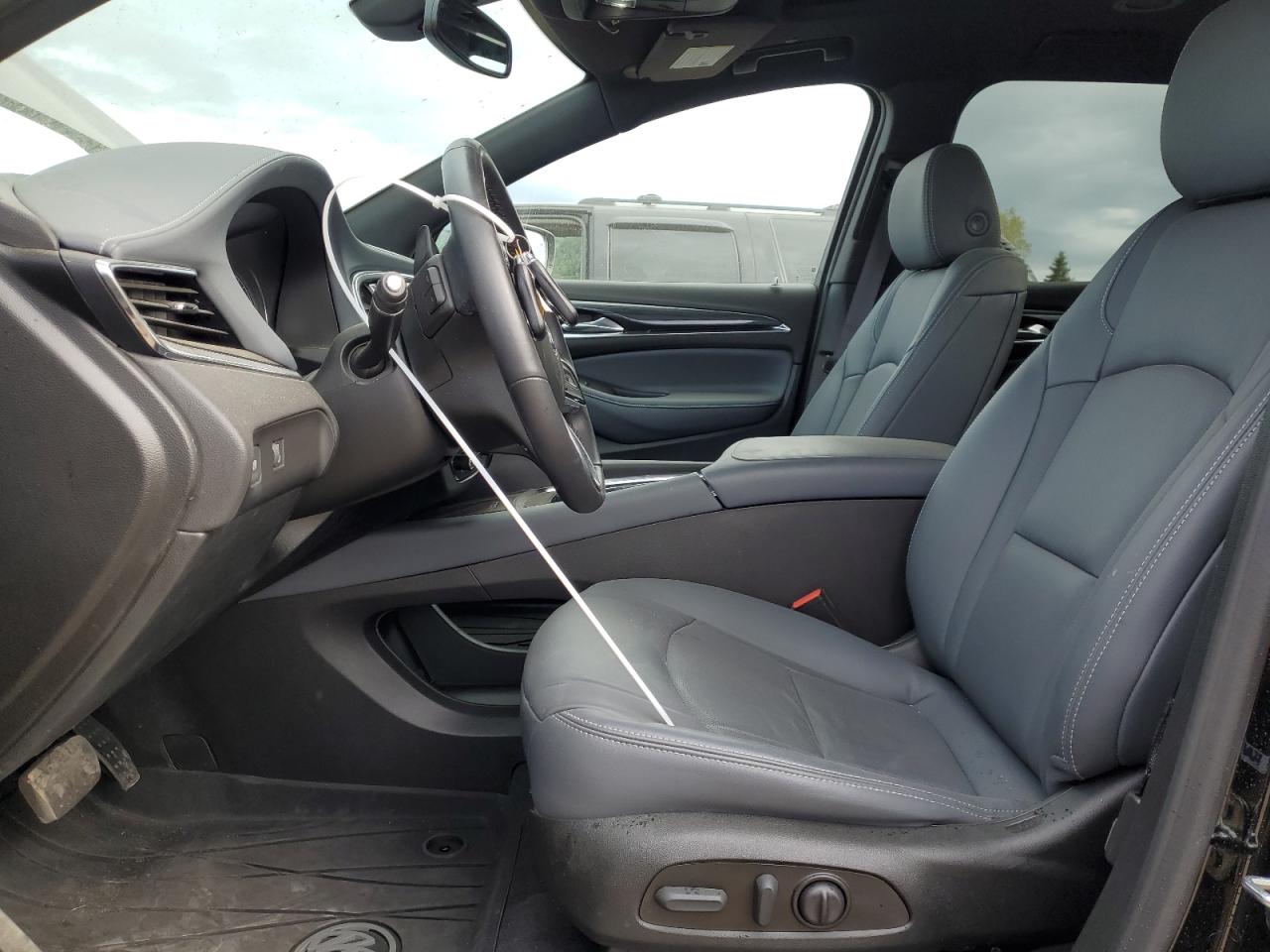 BUICK ENCLAVE ESSENCE