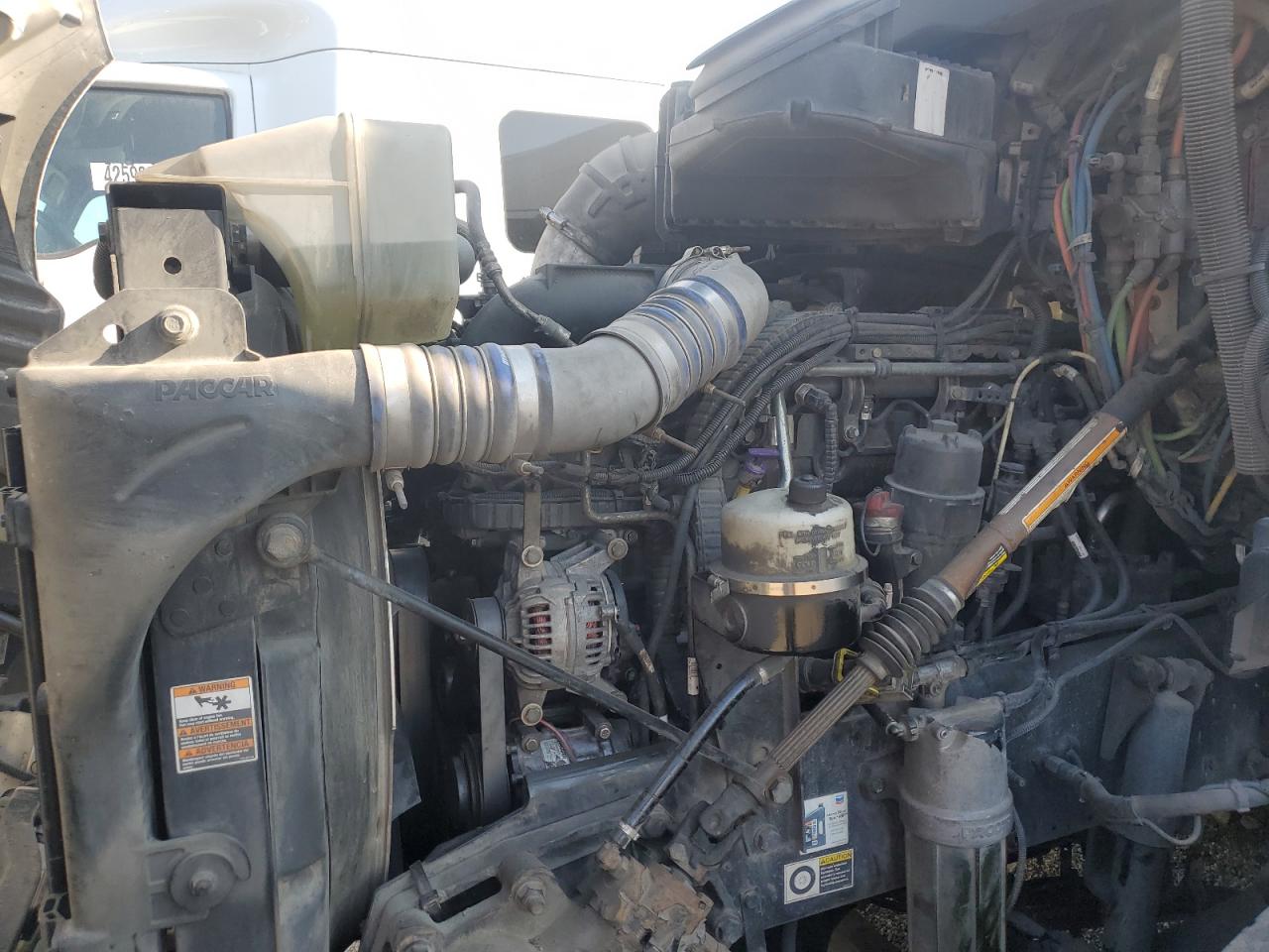 Lot #3301610622 2020 KENWORTH T680