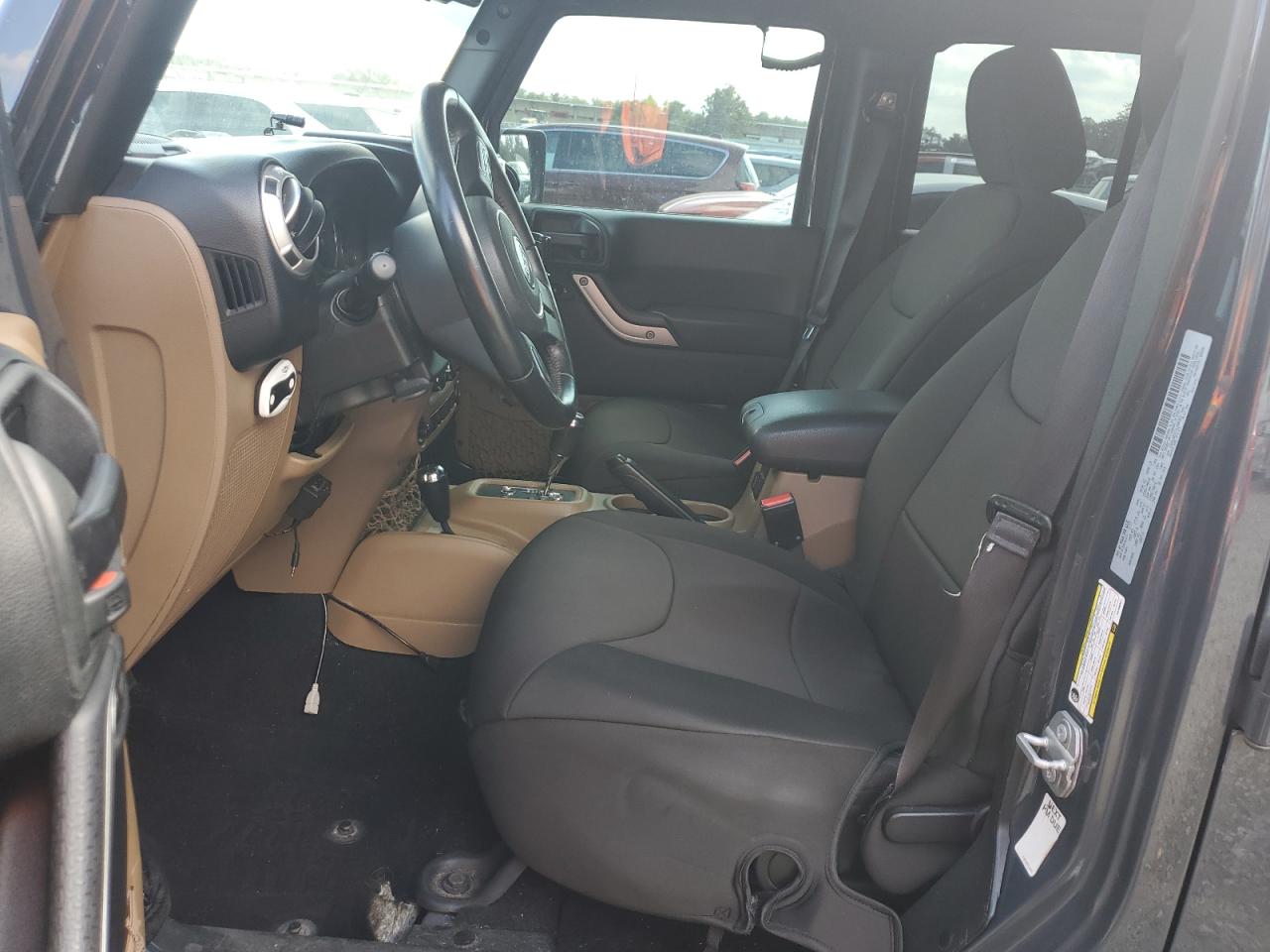 JEEP WRANGLER SAHARA