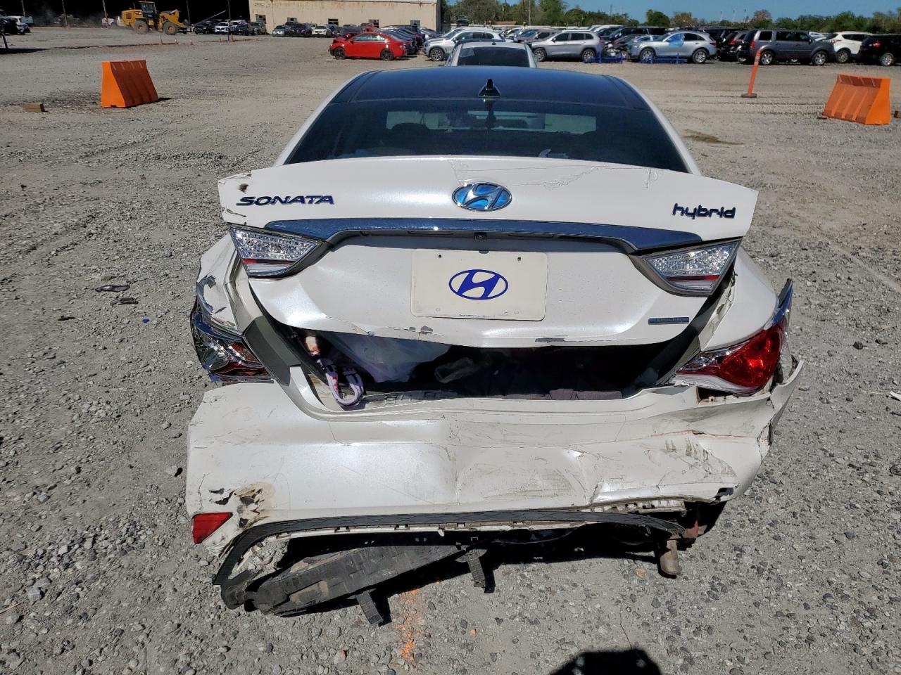 HYUNDAI SONATA HYBRID