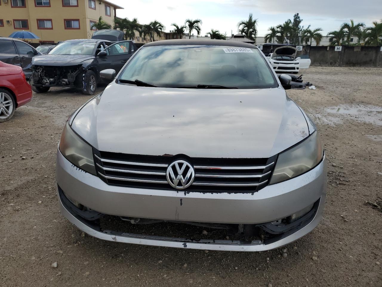VOLKSWAGEN PASSAT SE