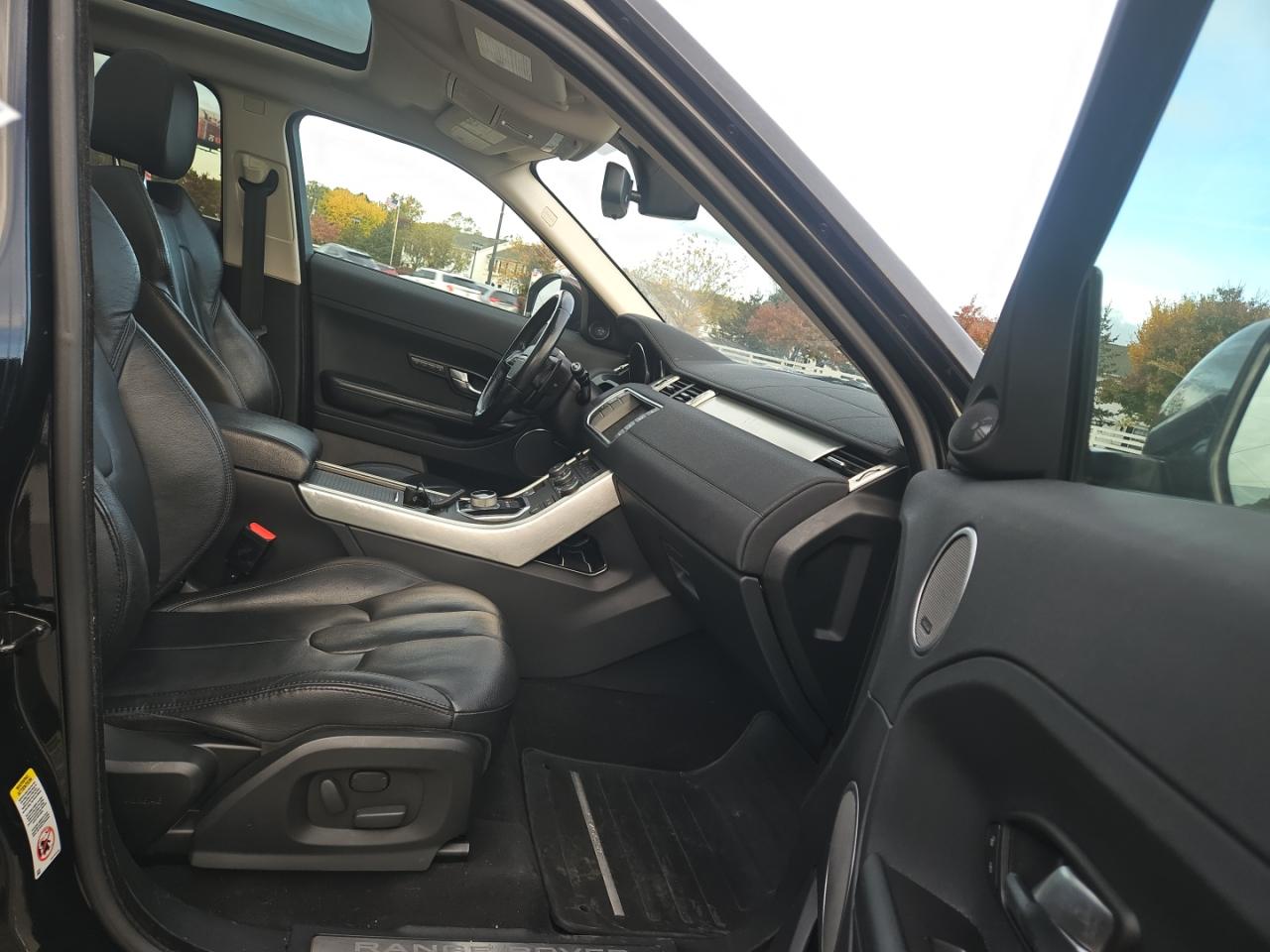 LAND ROVER RANGE ROVER PURE PREMIUM