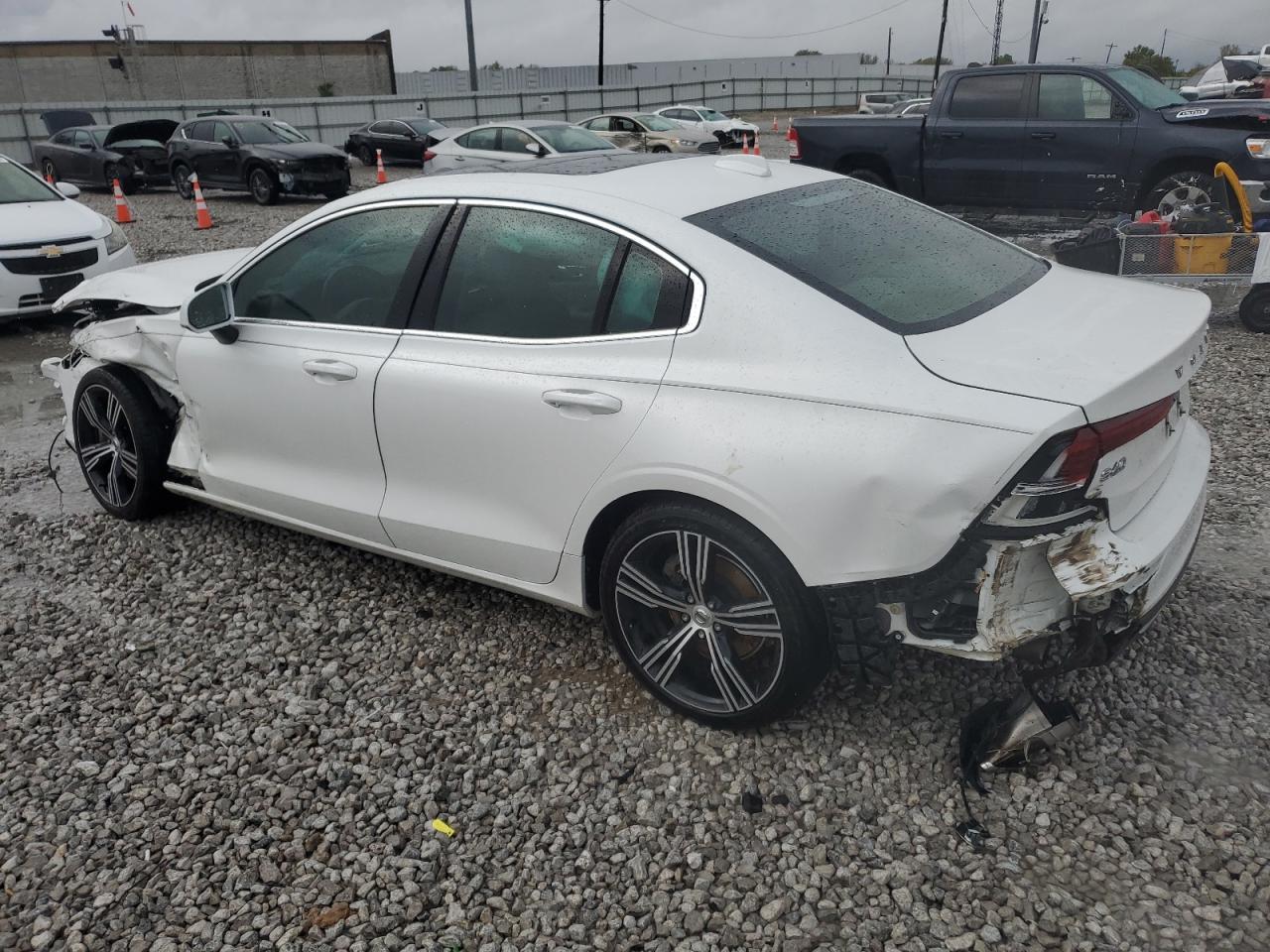 VOLVO S60 B5 INSCRIPTION