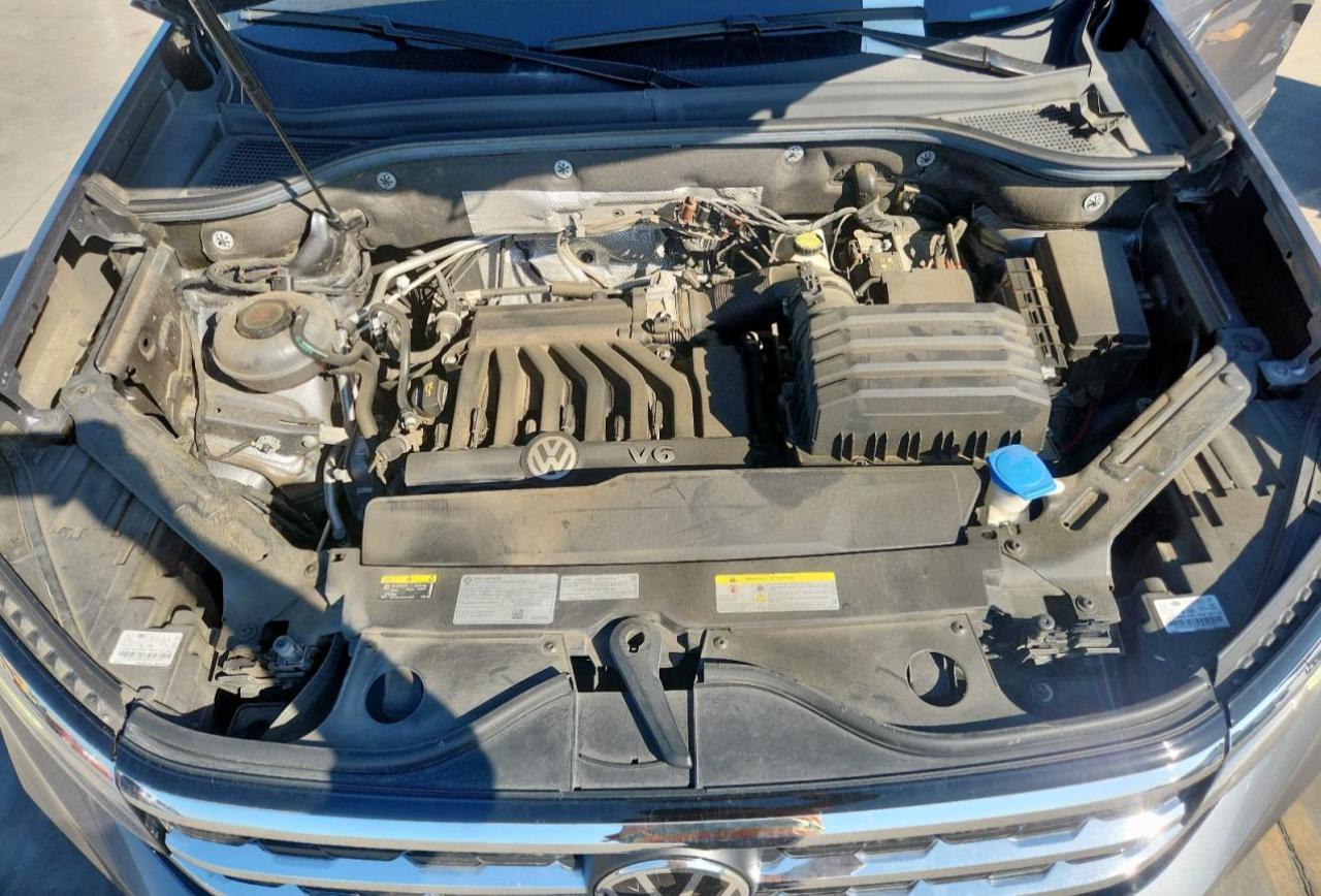 VOLKSWAGEN ATLAS CROSS SPORT SE