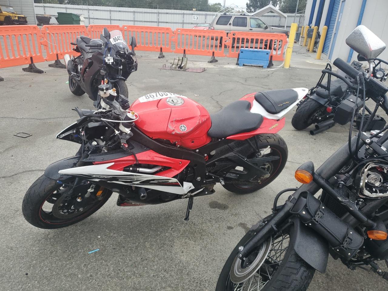 Lot #3316076220 2014 YAMAHA YZFR6 C