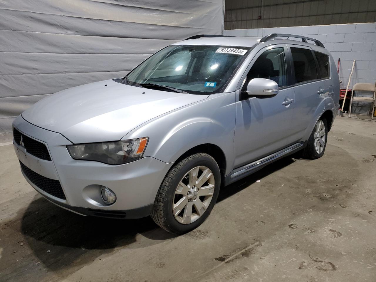 MITSUBISHI OUTLANDER SE