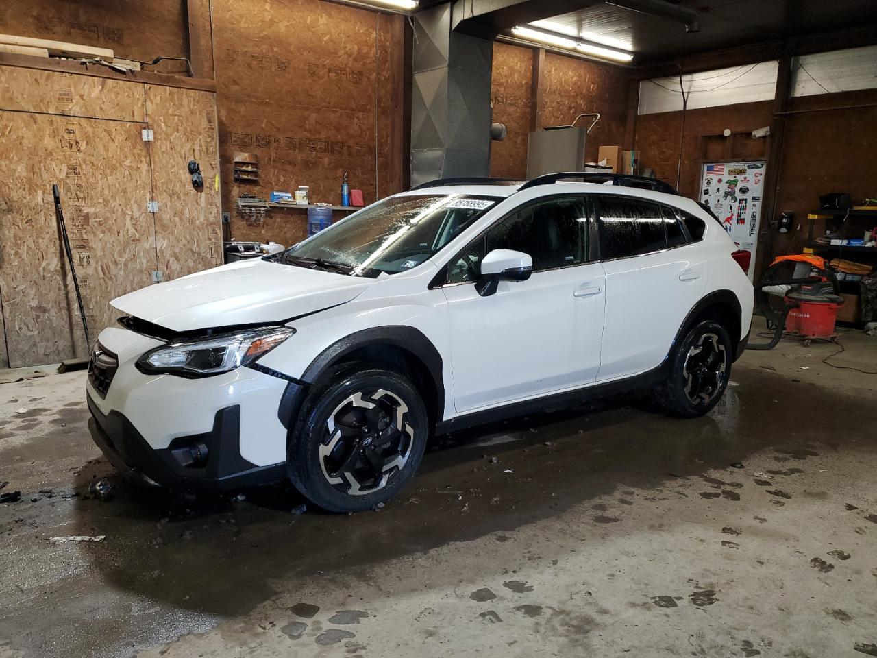 SUBARU CROSSTREK LIMITED