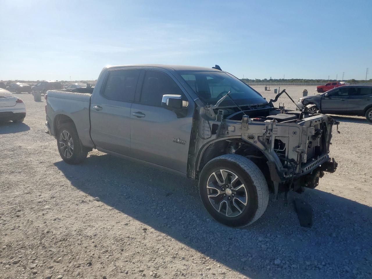 CHEVROLET SILVERADO C1500 LT