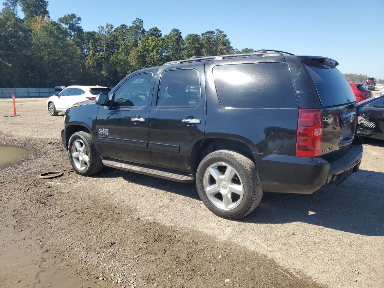 CHEVROLET TAHOE C1500 LS