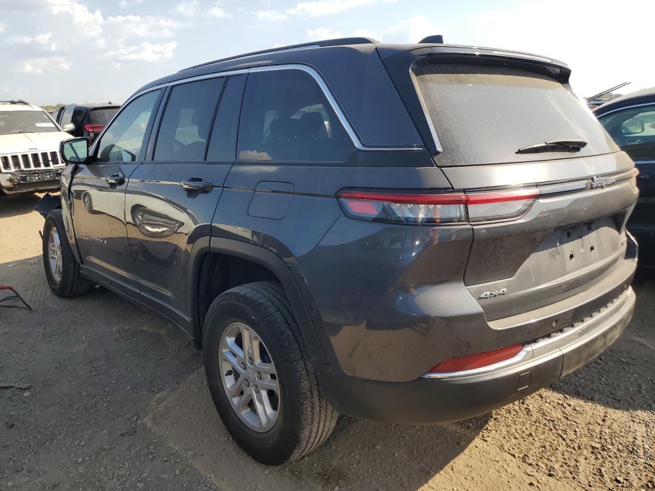 JEEP GRAND CHEROKEE LAREDO