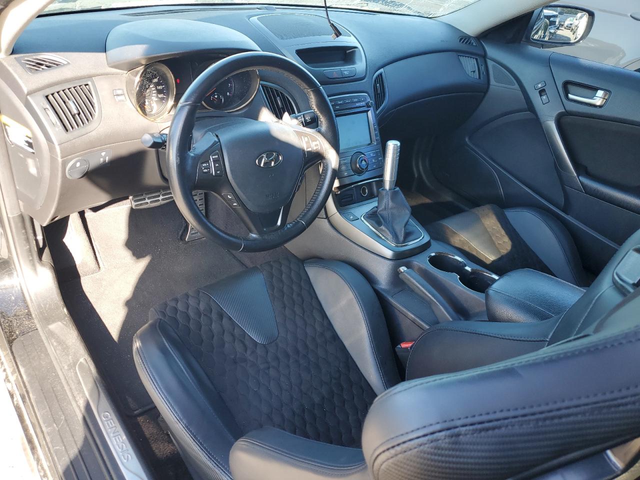 HYUNDAI GENESIS 3.8L