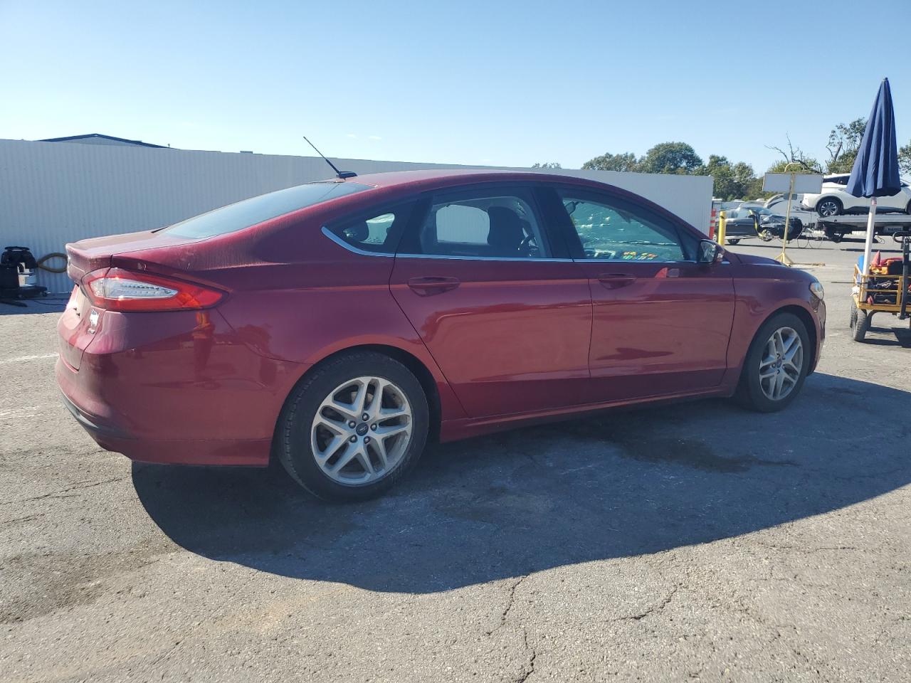 FORD FUSION SE