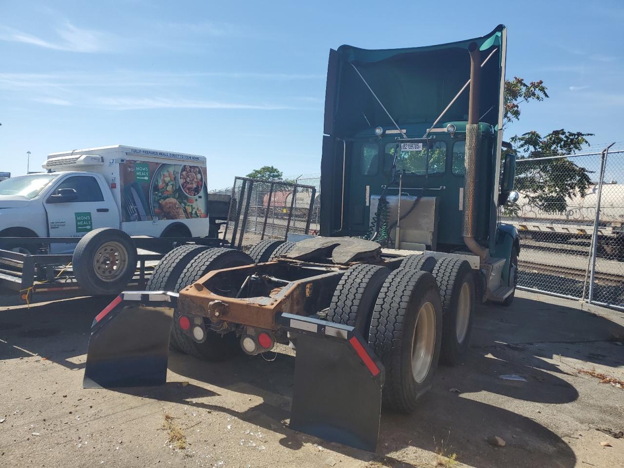 Lot #3263732731 2014 PETERBILT 579