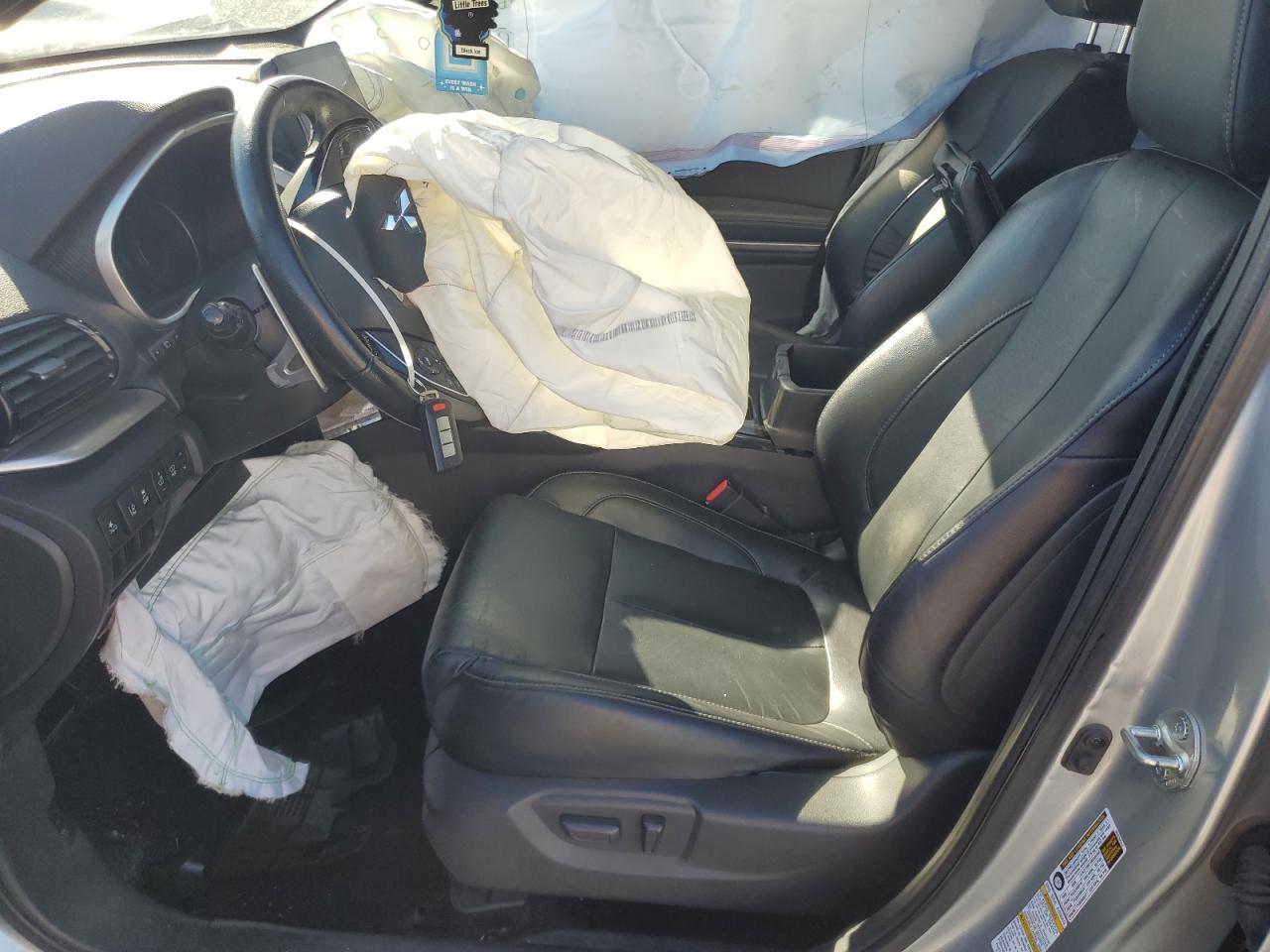 MITSUBISHI ECLIPSE SE