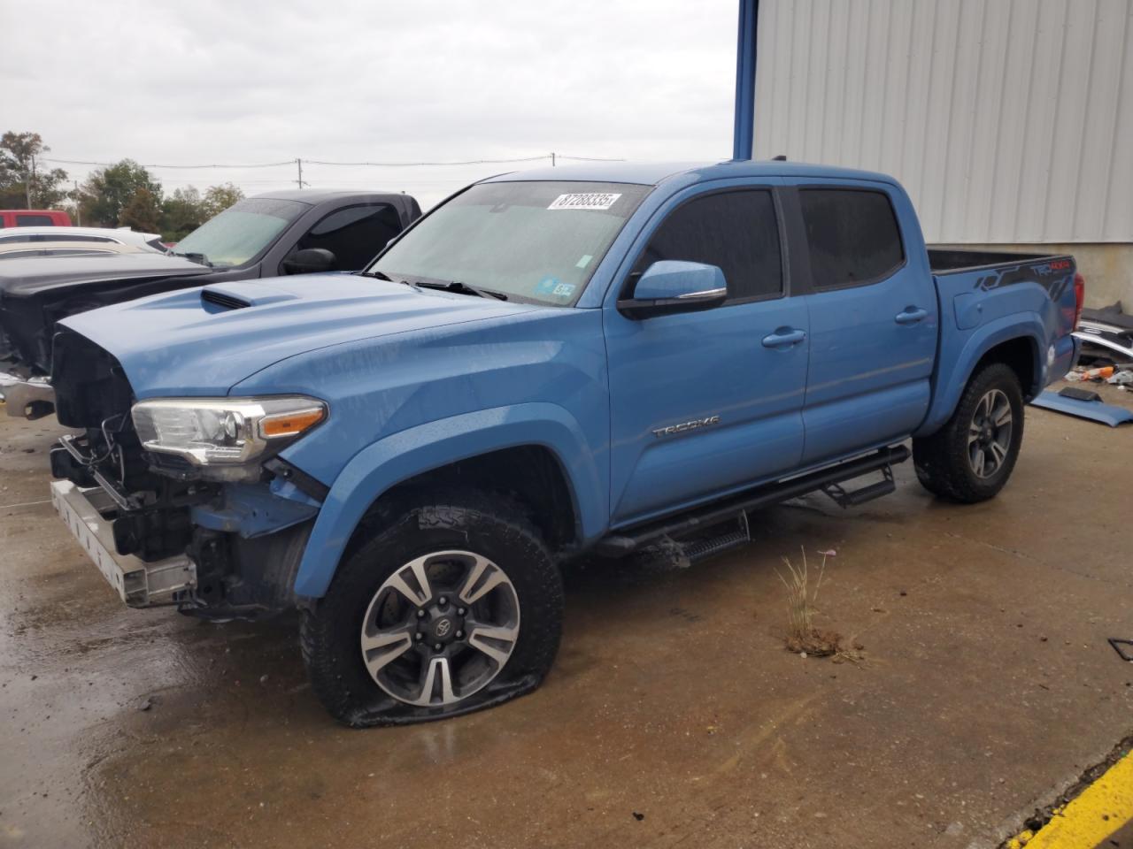 TOYOTA TACOMA DOUBLE CAB