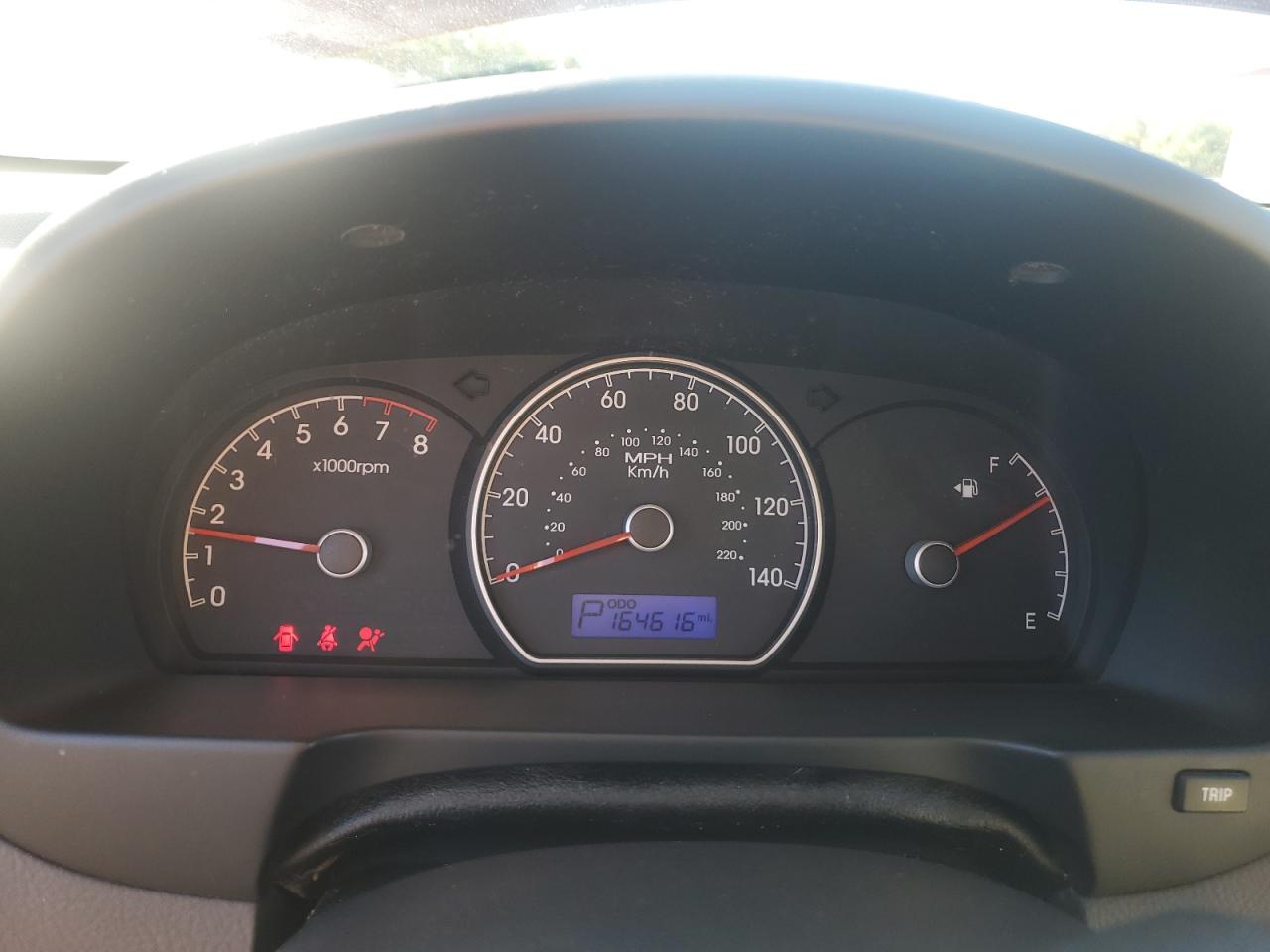 HYUNDAI ELANTRA BLUE