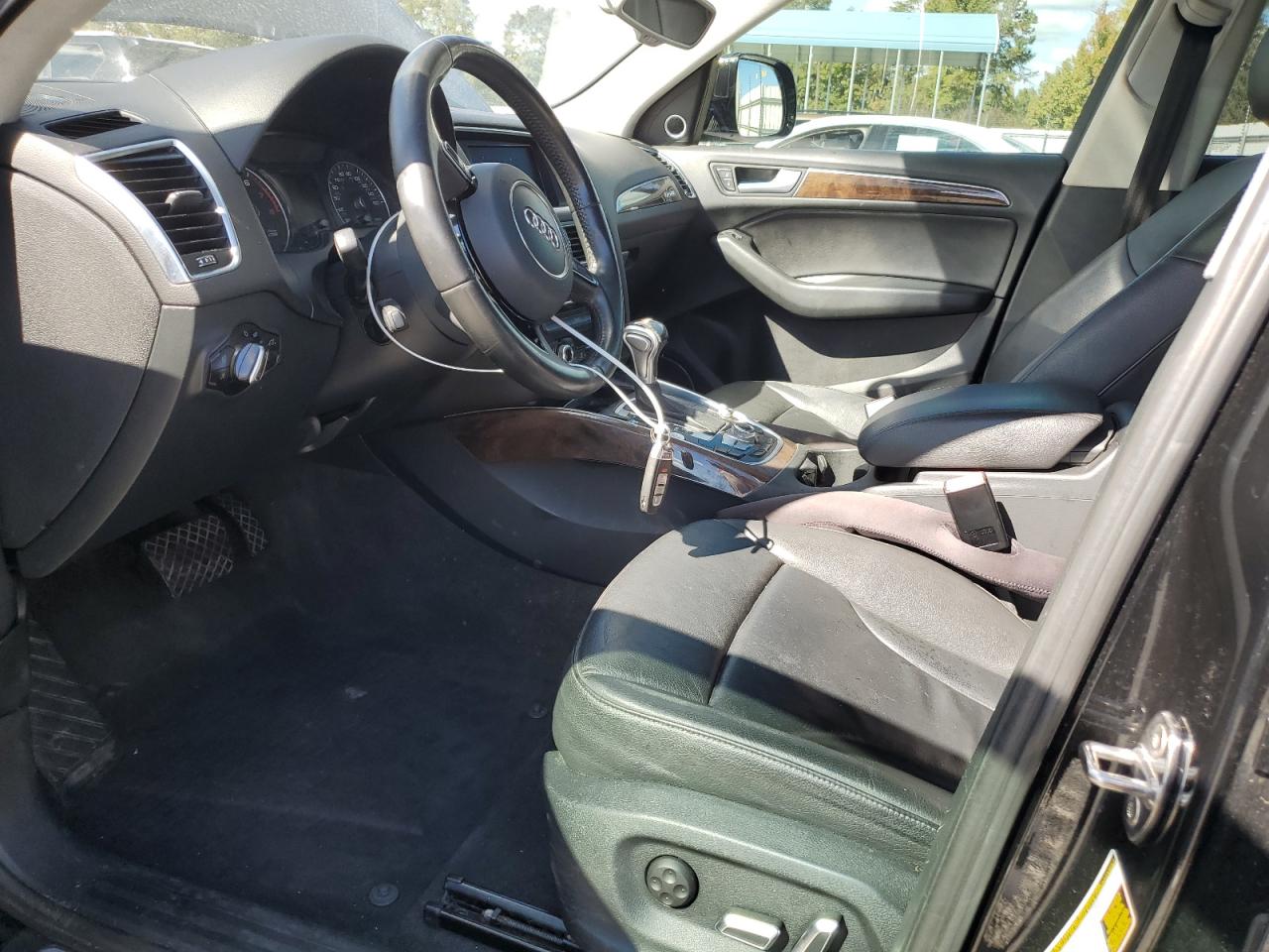 AUDI Q5 PREMIUM PLUS