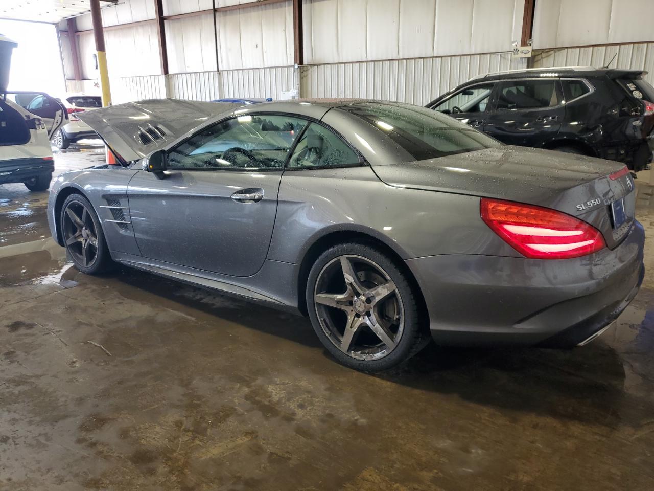 MERCEDES-BENZ SL-CLASS 550