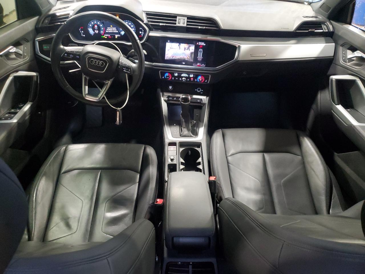 AUDI Q3 PREMIUM S LINE 45