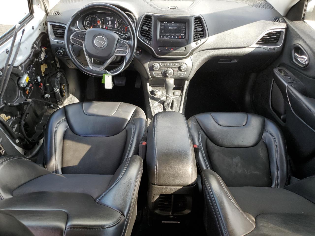 JEEP GRAND CHEROKEE LATITUDE PLUS