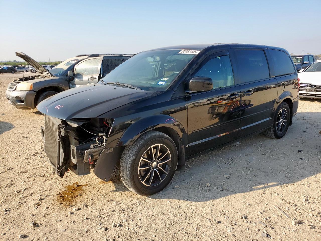 Lot #3311823190 2017 DODGE GRAND CARA