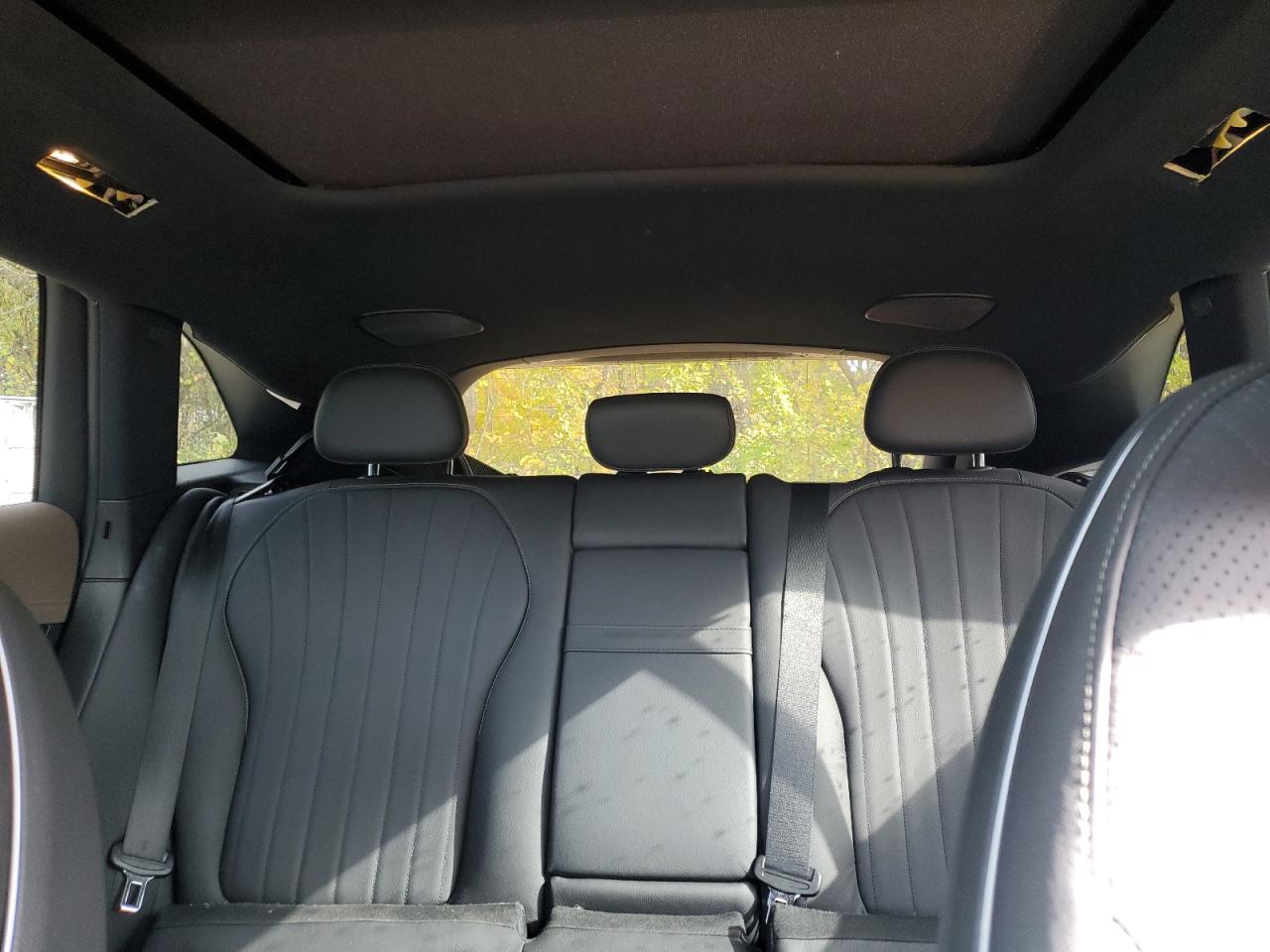 MERCEDES-BENZ EQE SUV 350+