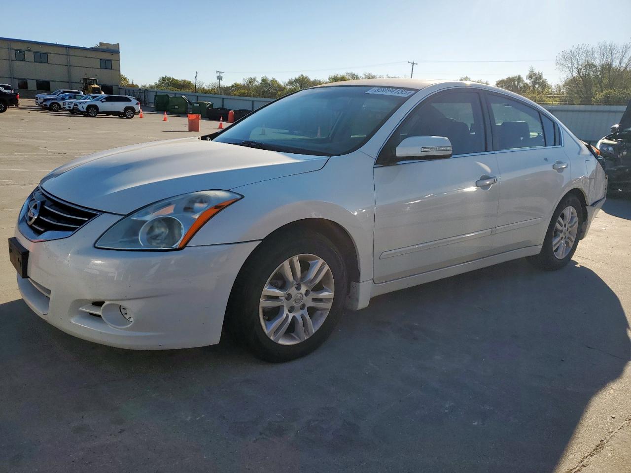 NISSAN ALTIMA BASE