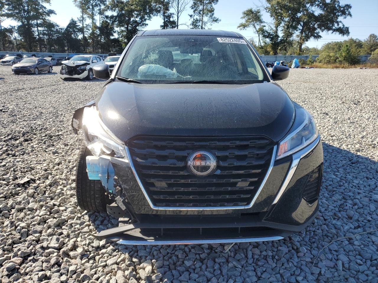NISSAN KICKS S