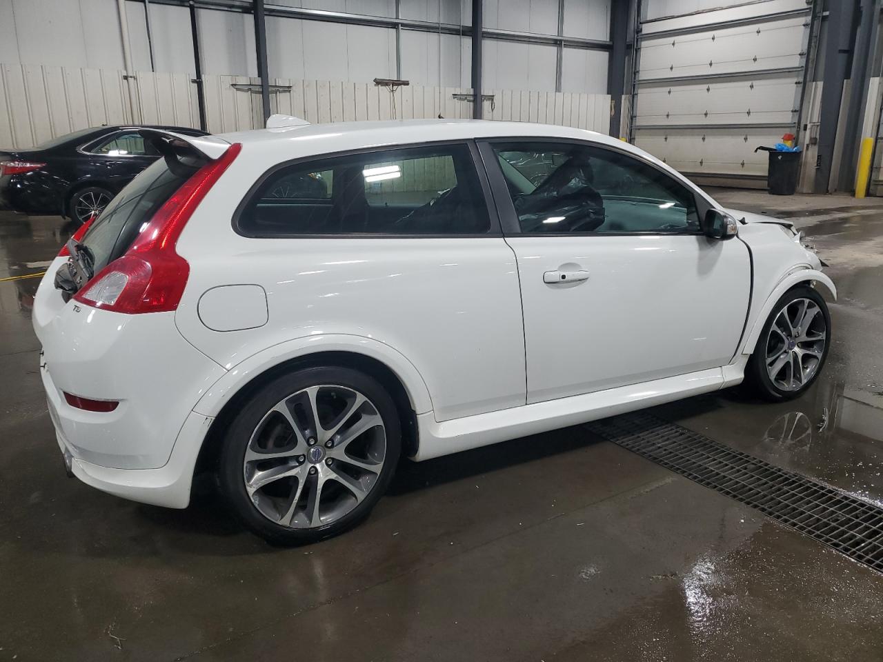 VOLVO C30 T5