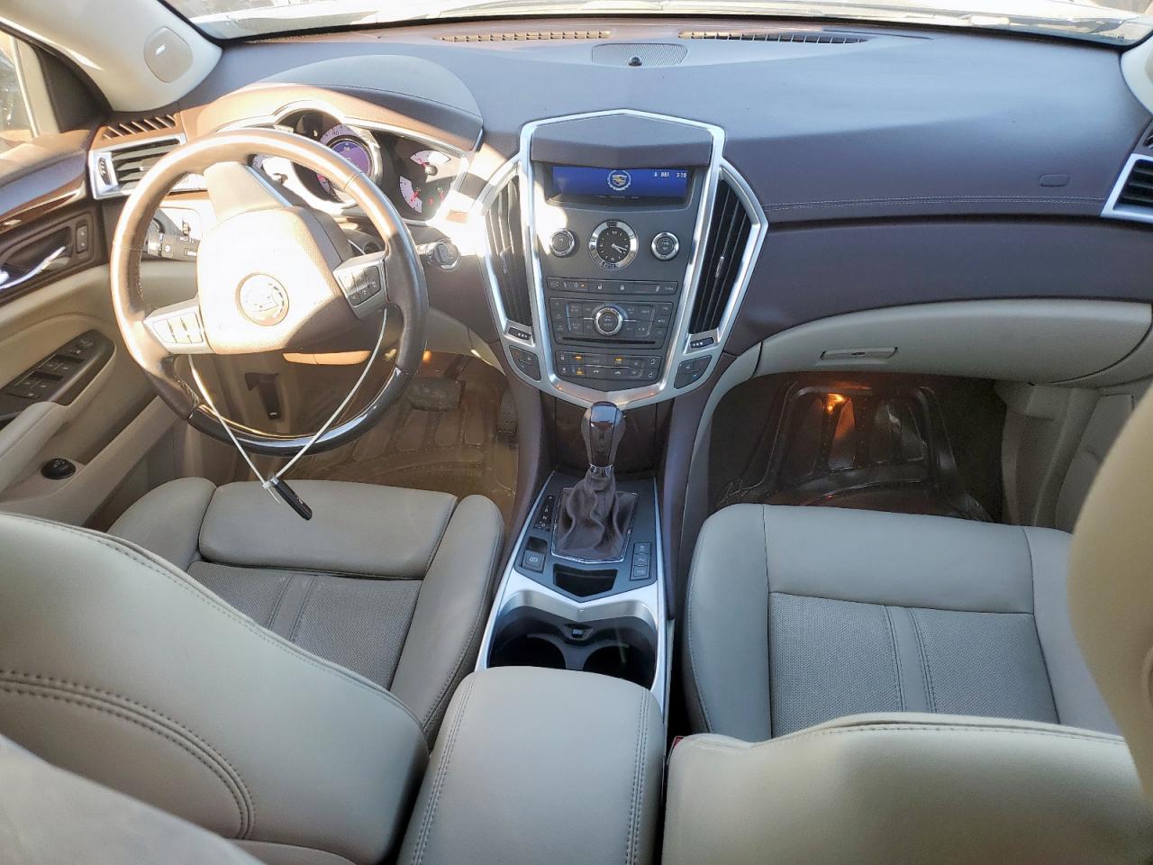 CADILLAC SRX LUXURY COLLECTION