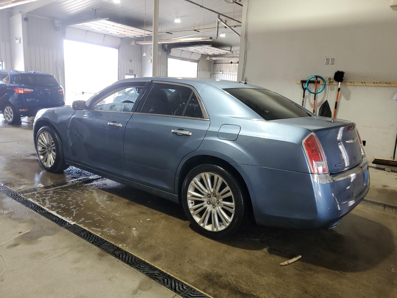 Lot #3315961113 2011 CHRYSLER 300 LIMITE
