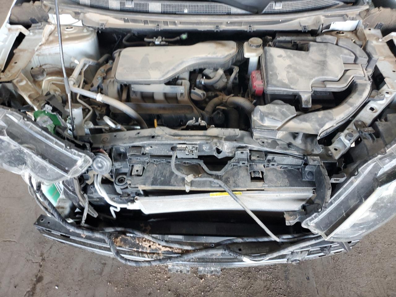 NISSAN ROGUE SPORT S