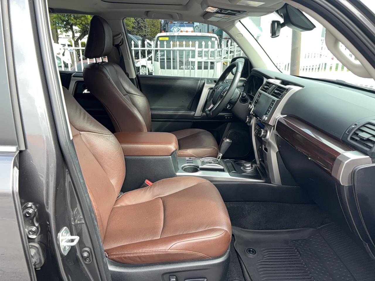 TOYOTA 4RUNNER LIMITED