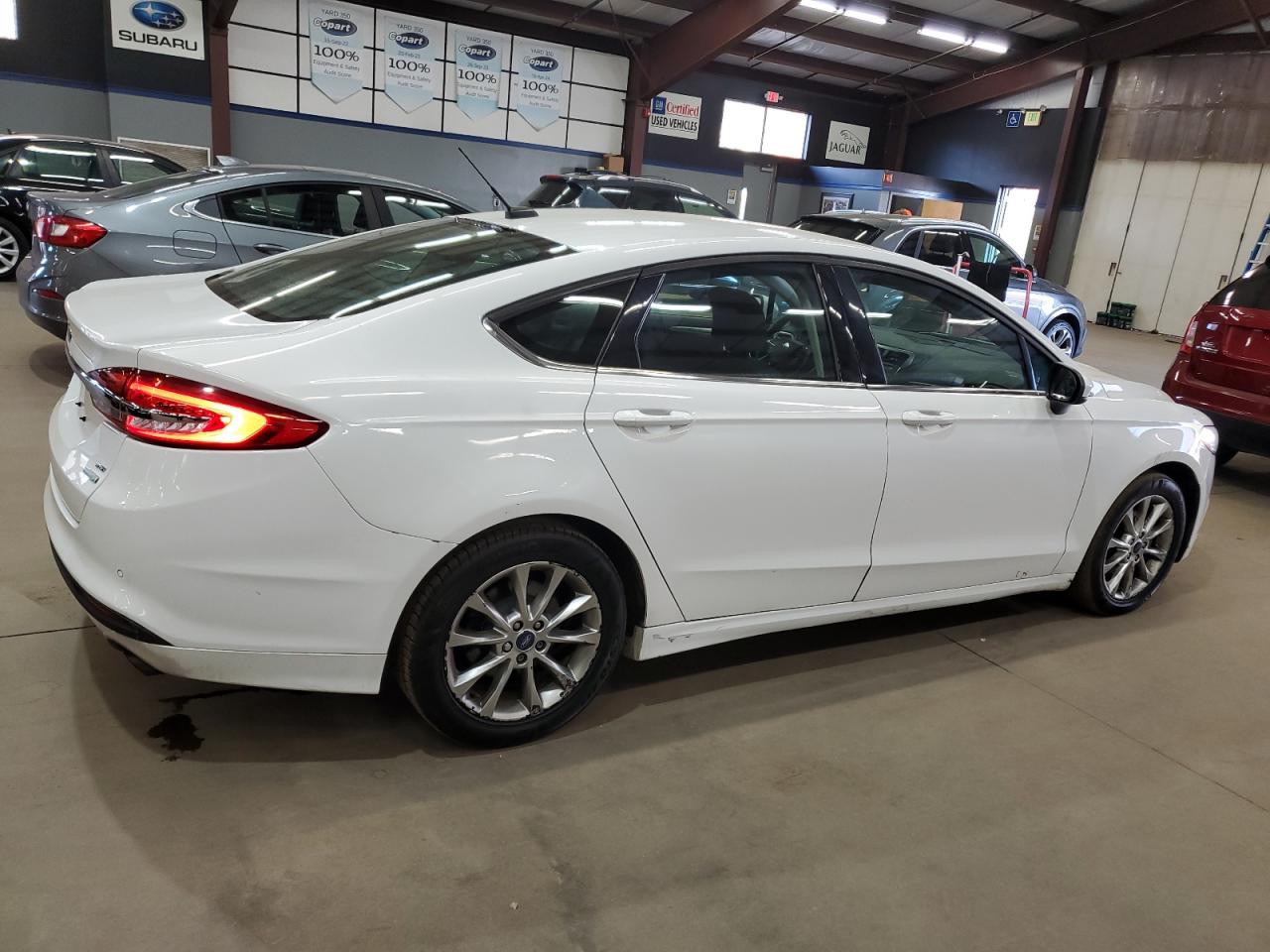 FORD FUSION SE
