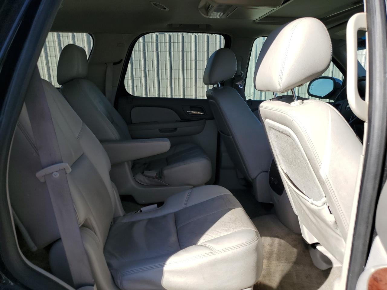 CHEVROLET TAHOE K1500 LT