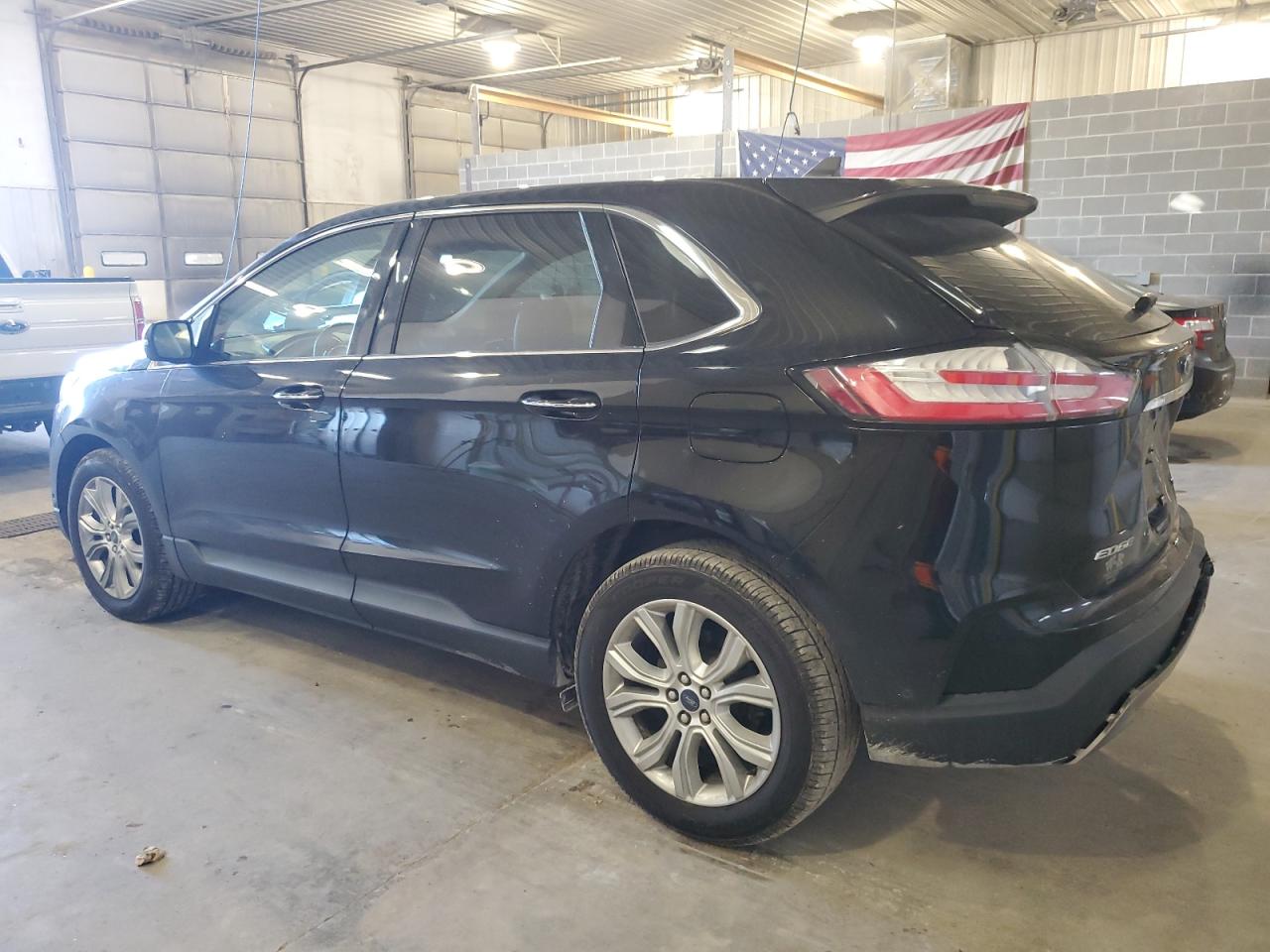 FORD EDGE TITANIUM