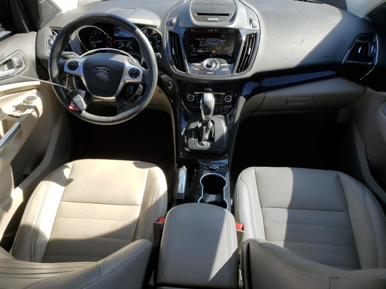 FORD ESCAPE TITANIUM