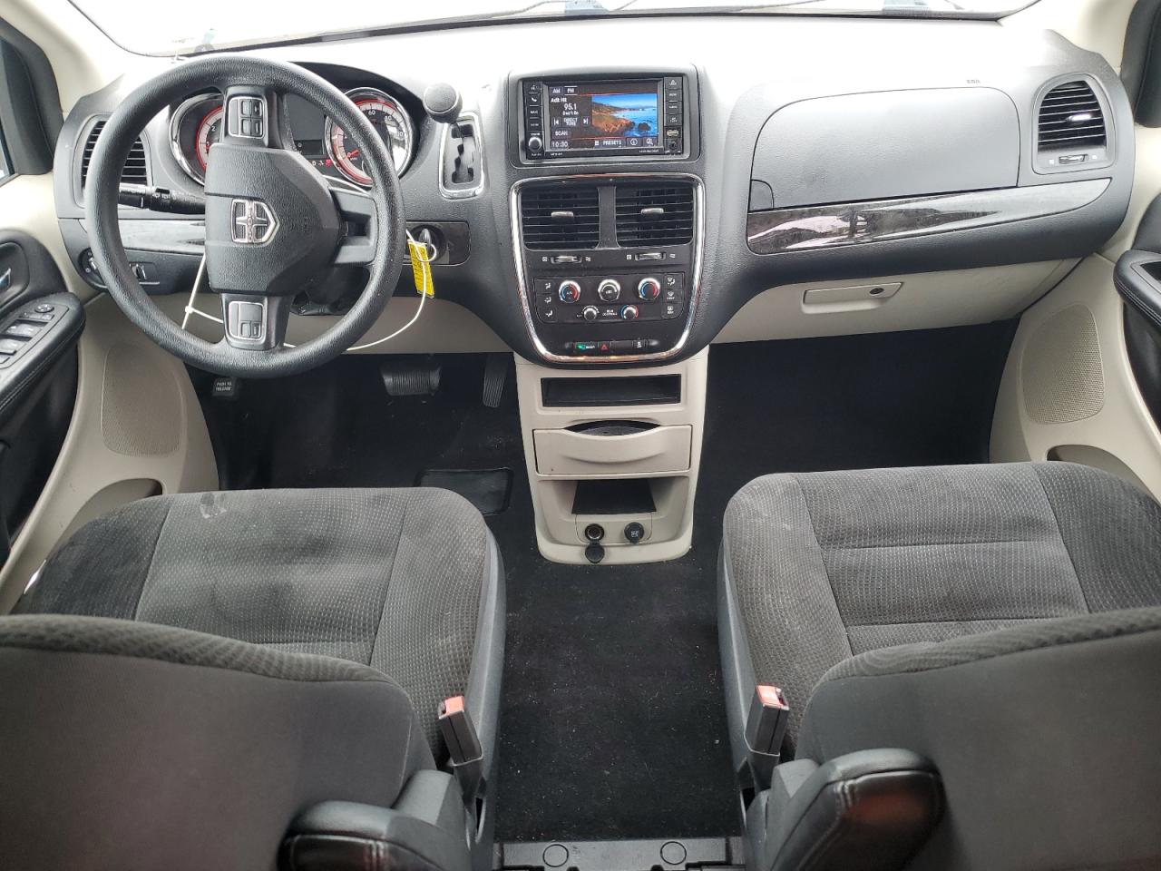 DODGE GRAND CARAVAN SE