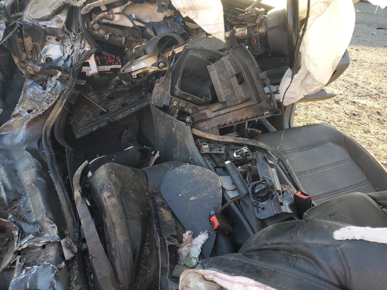 VOLKSWAGEN PASSAT SE