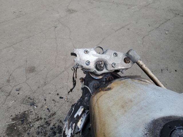 2005 SUZUKI GSX1300 JS1GW71A352110785