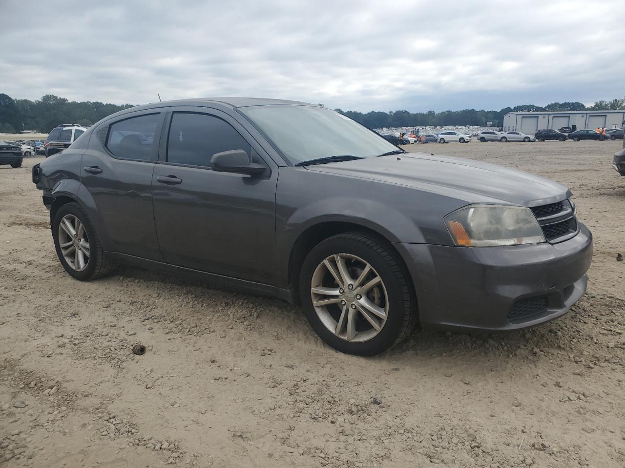 DODGE AVENGER SE